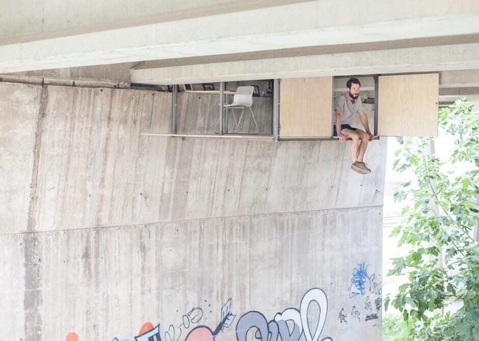 This Man Built A Small House Under A Bridge In Spain Without Anyone Noticing