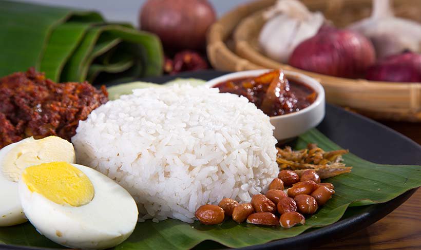 Nasi Lemak Tersenarai Dalam 100 Makanan Tradisi Terbaik di 