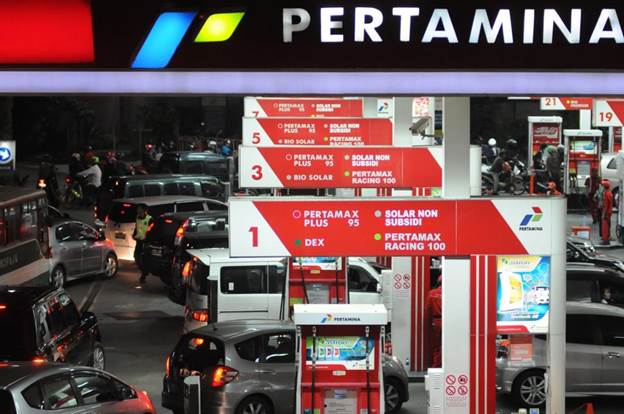 Pastikan BBM dan LPG Aman di Masa Mudik, Pertamina Prediksi Konsumsi Gasoline Naik 11%   