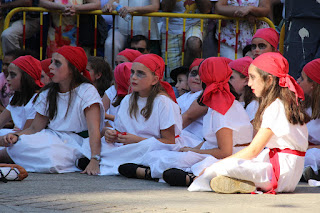 Grupo de danzas Erreka Ortu