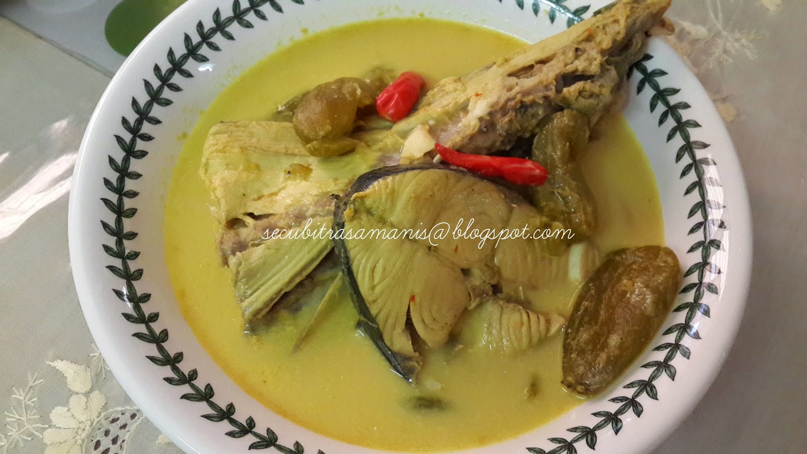 Resepi Masakan Kegemaran: Ikan Tenggiri Gulai Belimbing Buluh