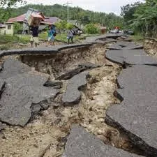 Pengertian Gempa bumi menengah