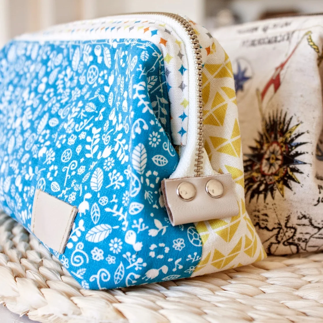 Cosmetic Bag With A Frame Tutorial DIY Tutorial Ideas