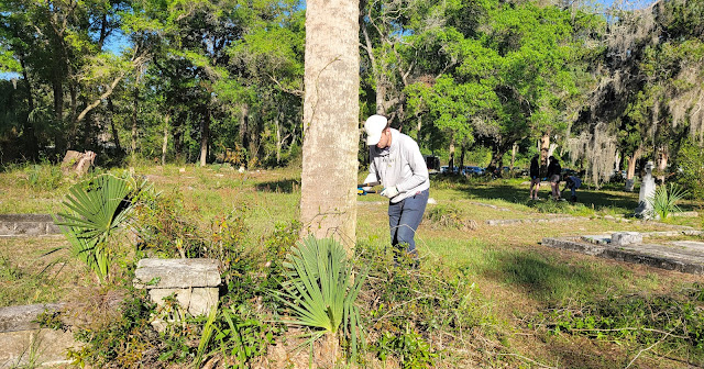 Ethan Goedelman from St. Augustine High School at the Pinehurst and San Sebastian Cemeteries Restoration Day