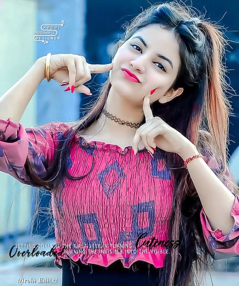 দুষ্ট মেয়েদের পিক - Wicked girls Pic Download