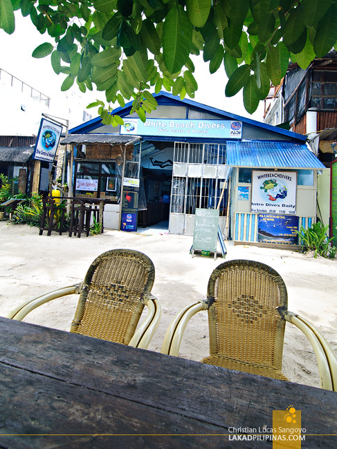 White Beach Divers Hostel Boracay