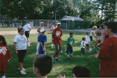 Orchard Inn Picnic... September 8, 2001