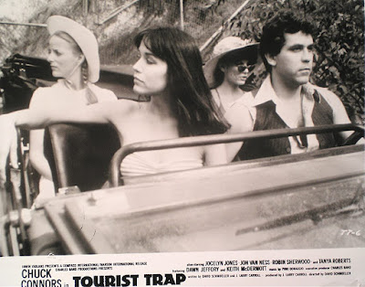 Tourist Trap 1979 Movie Image 16