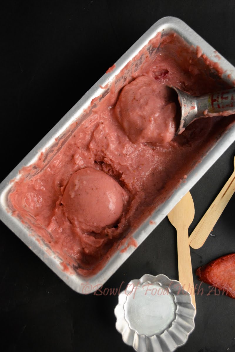 Strawberry Banana Ice cream Recipe | How to Make Strawberry Banana Nice Cream