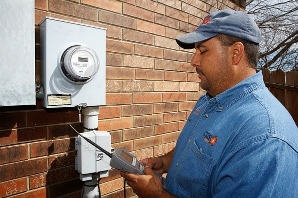  NEW Smart installation in Pakistan and Mobile phone given to meter reader in Pakistan to manipulate the meter readings