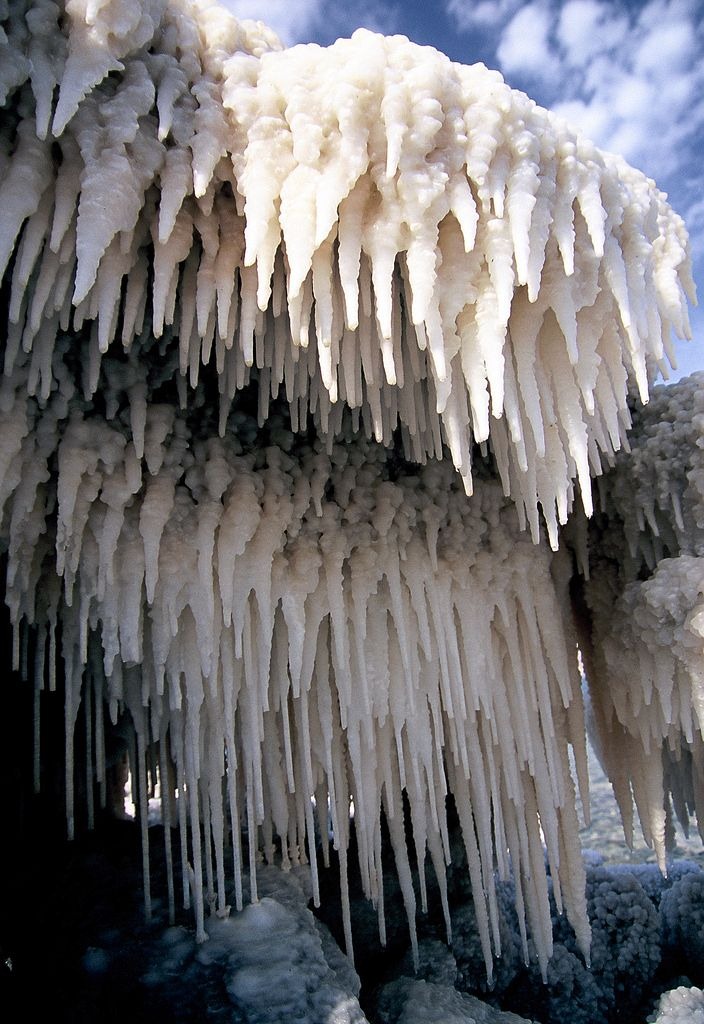 dead-sea-salt-crystals-9