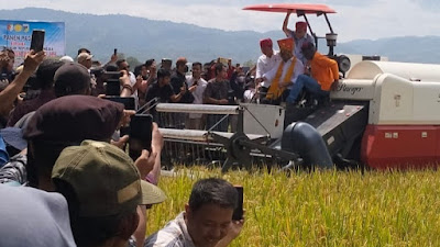 Polsek Biromaru Gelar Pengamanan Kunjungan Menteri Pertanian Di Kecamatan Sigi Kota 