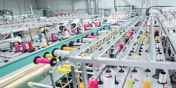 مصانع ملابس في سوريا