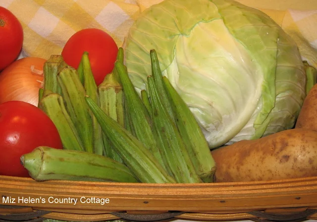 Canning End of Season Soup at Miz Helen's Country Cottage