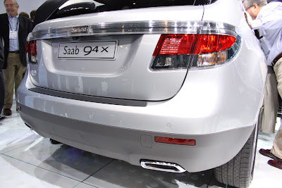 LA Auto Show 2010: Saab 9-4X  - Saab SUV blows to attack