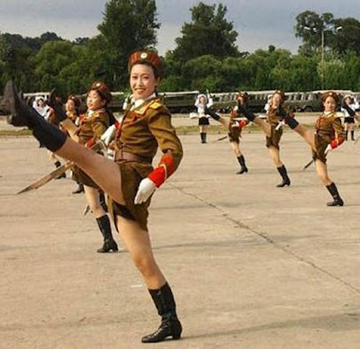 Top 12 NORTH KOREAn women’s Uniforms | MeterDown