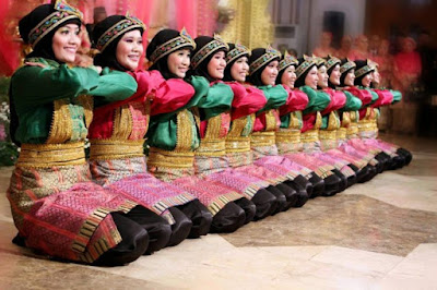 Nama Nama Tarian Daerah di Indonesia Beserta Gambarnya Nama Nama Tarian Daerah di Indonesia Beserta Gambarnya