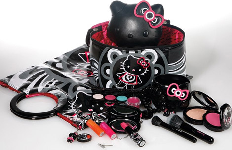 hello kitty makeup box