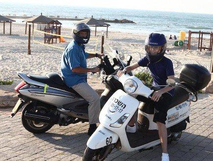 justin bieber in israel eating. justin bieber in israel eating