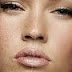 Photoshop Tutorial : How to soften skin (with Megan Fox)