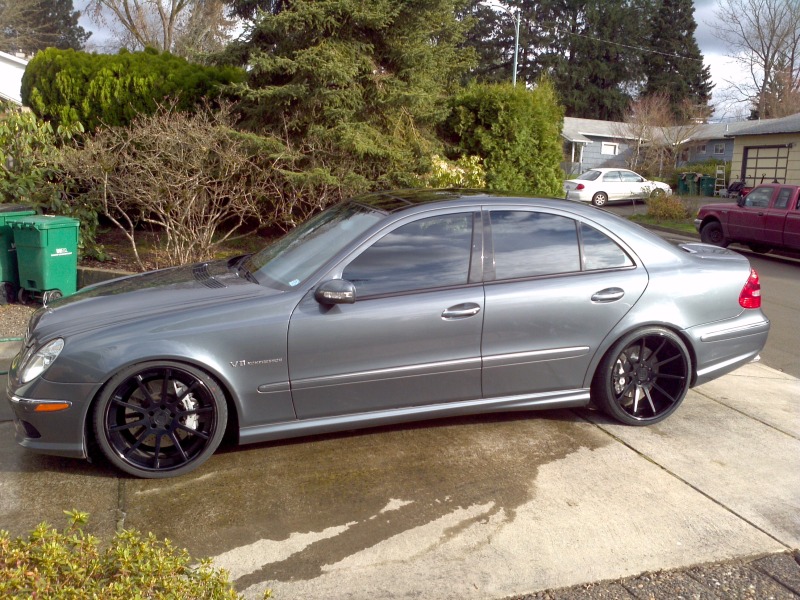 MercedesBenz E55 AMG W211 AWESOME RIMS