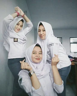 99+ Foto Siswi SMA Cantik Berjilbab Indonesia Idaman terbaru