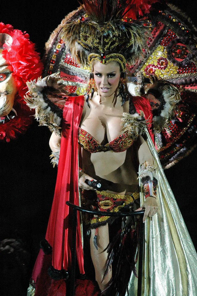 Ninel Conde, Aventurera 2011