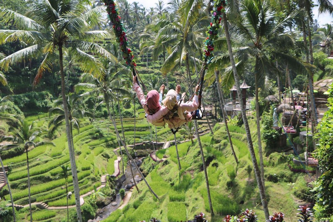 Foto Destinasi wisata Agro Wisata Alas Harum Bali: Giant Swing Terekstream 2023