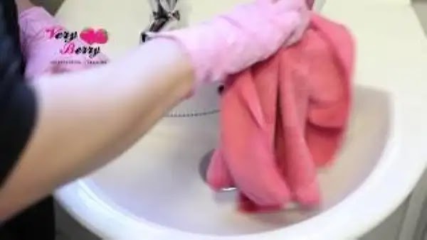 How to remove the scum in Kettles