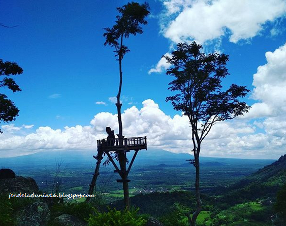 [http://FindWisata.blogspot.com] Bukit Punthuk Sukmojoyo, Wisata Terbaik Melihat Panorama Alam, Sunset, dan Wisata Romantis di Magelang