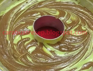 Foto Resep Marmer Cake Kenari Tinggal Ditaburi Topping Kenari