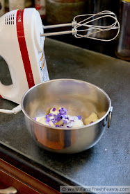 image showing how to make wild violet butter