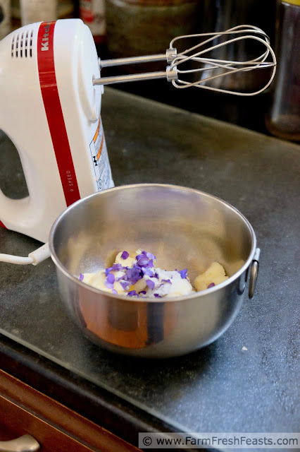 image showing how to make wild violet butter