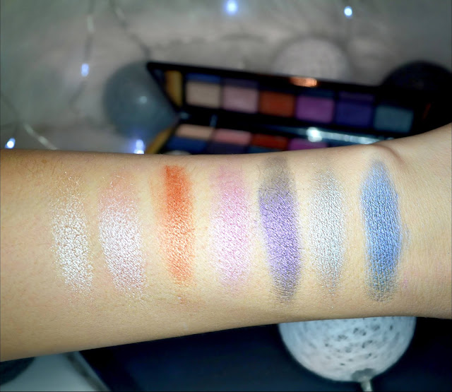 MAKEUP REVOLUTION - UNICORNS UNITE - 18 Exclusive Eyeshadow Palette - Paleta 18 cieni do powiek