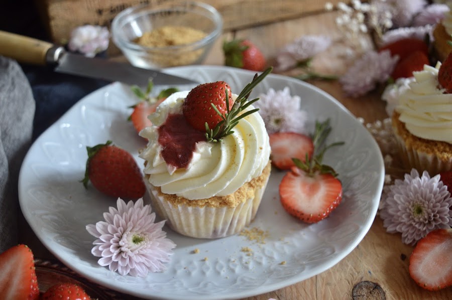 cupcakes-cheesecake-con-fresas