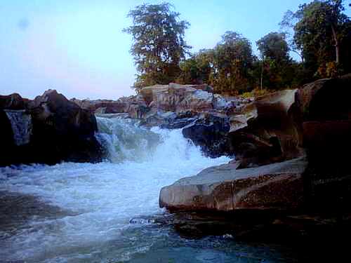 Gullu Waterfall, Jashpur updates by www.eChhattisgarh.in