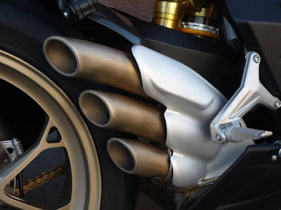 MV Agusta F3 800 exhaust HD image