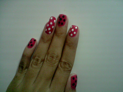 Simple Black And White Nail Designs. used lack and white nail