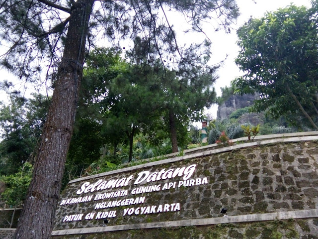 gunung api purba