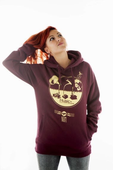 http://www.nountilmonday.com/es/chica/59-sudadera-gramophones.html