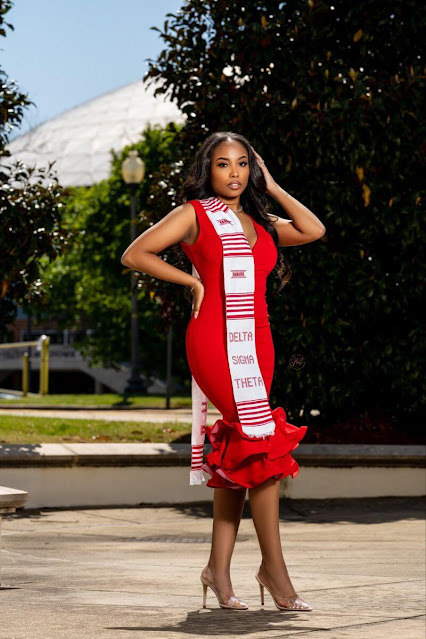 Latest African Dresses 2022: African Dresses For Graduation Ceremony.
