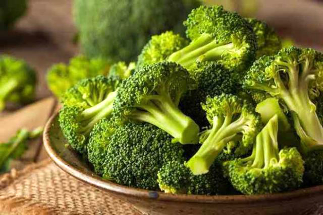 10 Alasan Wanita Harus Rajin Konsumsi Brokoli Lensa