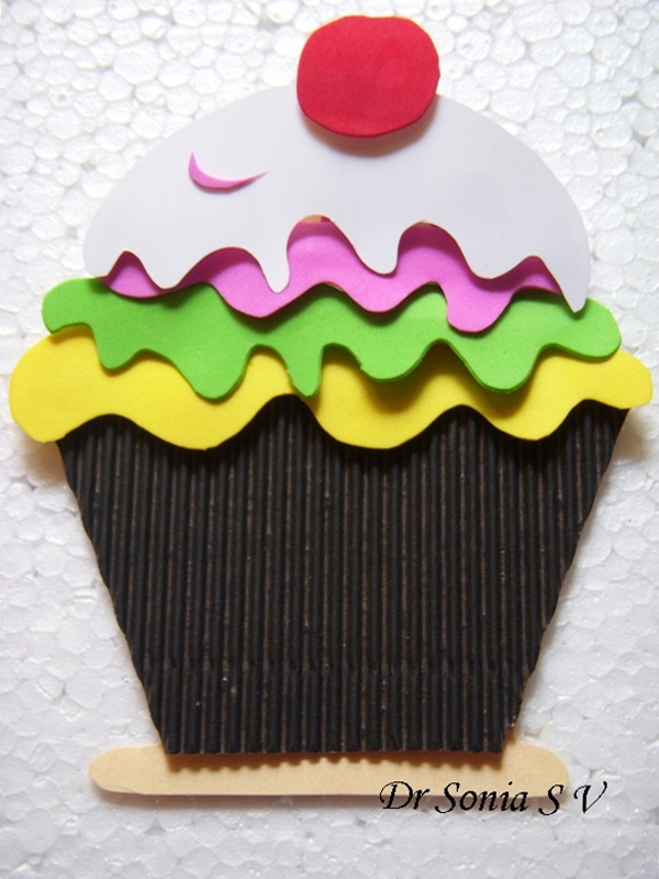 Cards ,Crafts ,Kids Projects: Make a Cup Cake Card ...