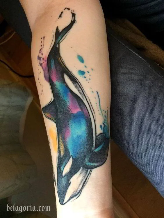 tatuaje de orca la ballena asesina