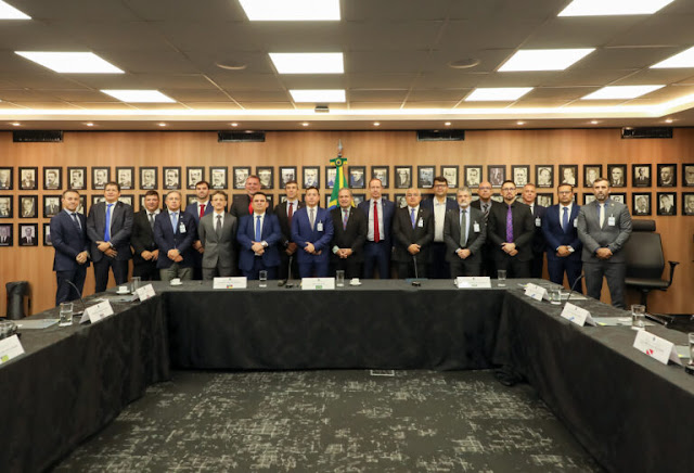 Secretaria de segurança de RO apresenta ações de combate à criminalidade durante encontro geral em Brasília