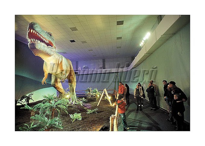 Super-expozitie la Romexpo cu dinozauri, la dimensiuni naturale