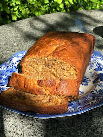 Chez Maximka, easy banana bread