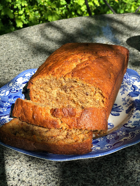 Chez Maximka, easy banana bread