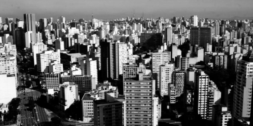 Avaliação de imóveis urbanos: normas e metodologia