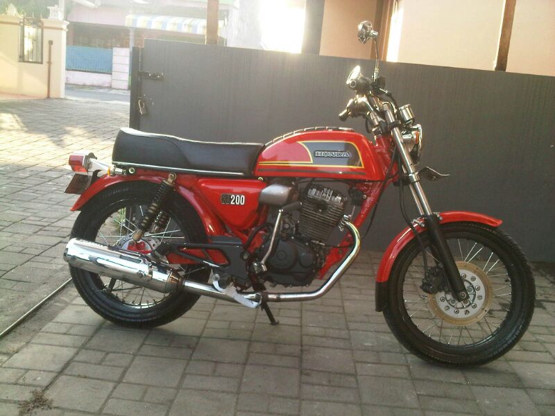 Modifikasi motor cb 100 jadi 150 cc  Uc1nBlog